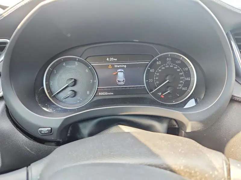 2022 INFINITI QX50 LUXE  