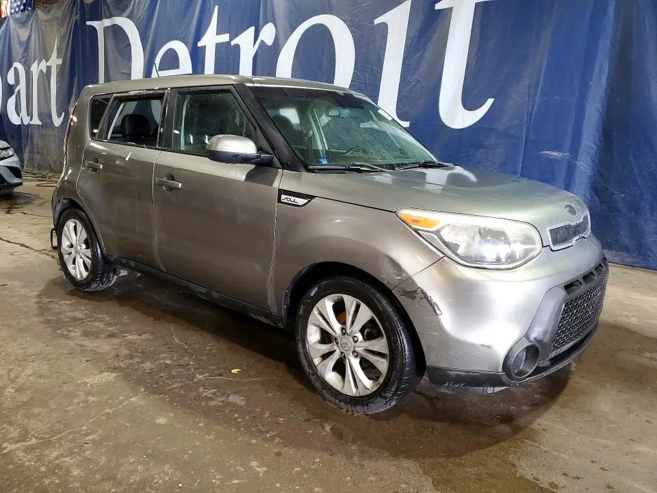 2015 KIA SOUL +  