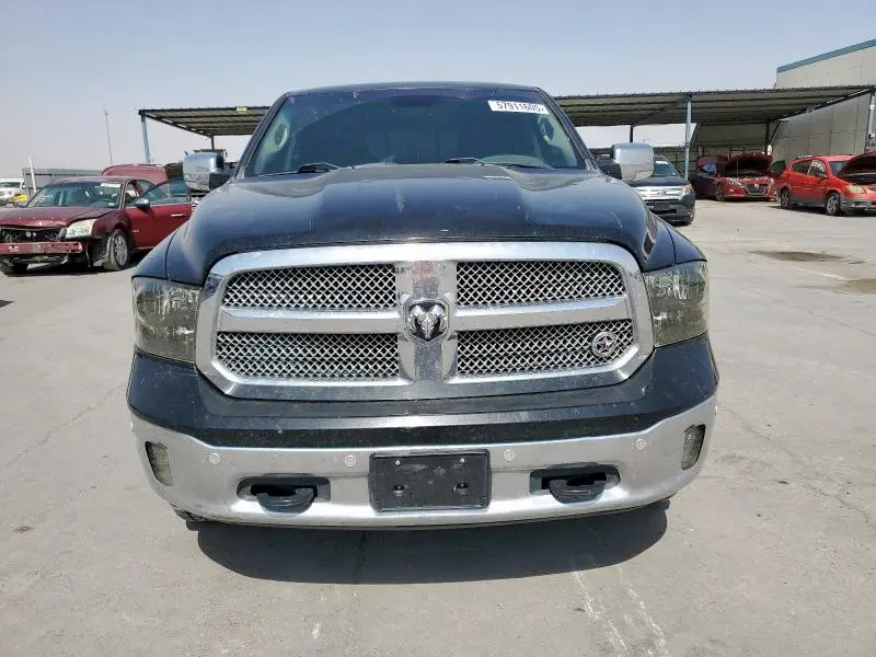 2018 RAM 1500 SLT  