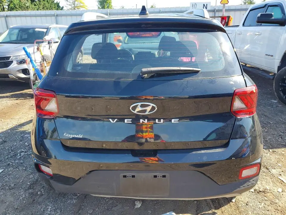 2022 HYUNDAI VENUE SEL  