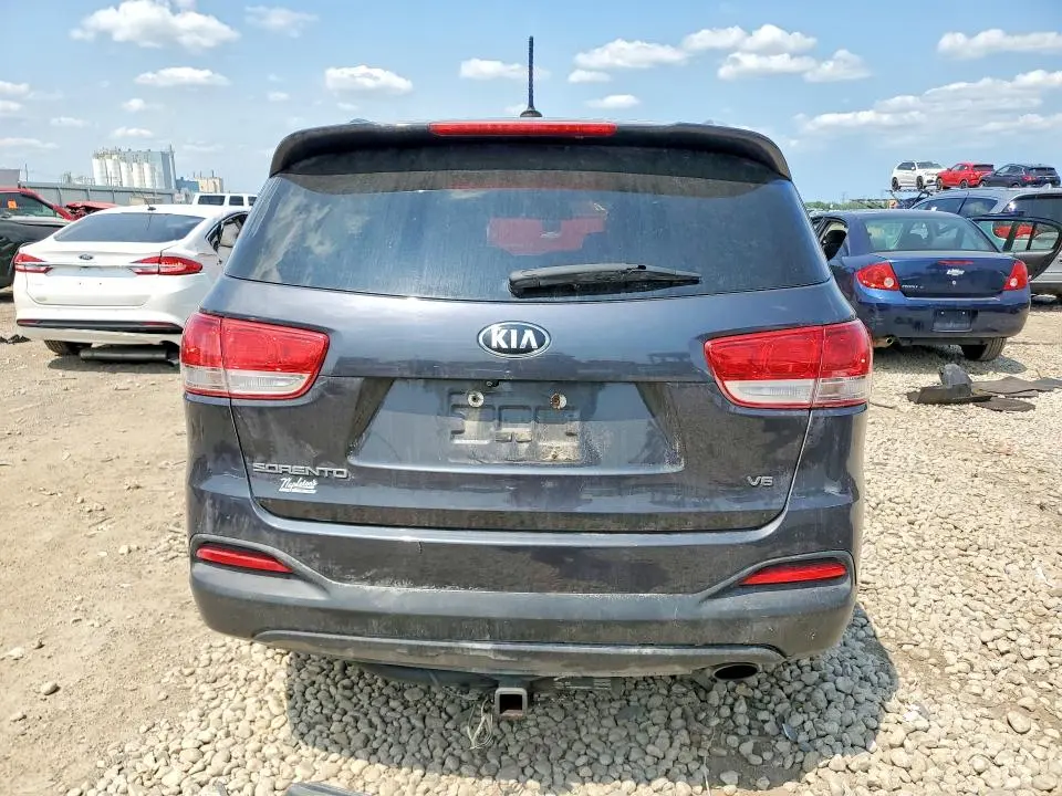 2017 KIA SORENTO LX V6  