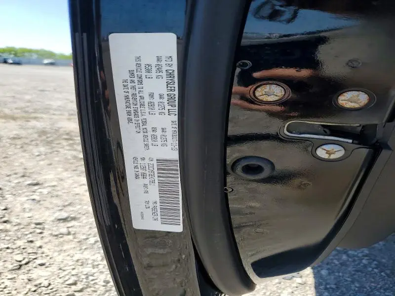 2014 DODGE CHALLENGER R  