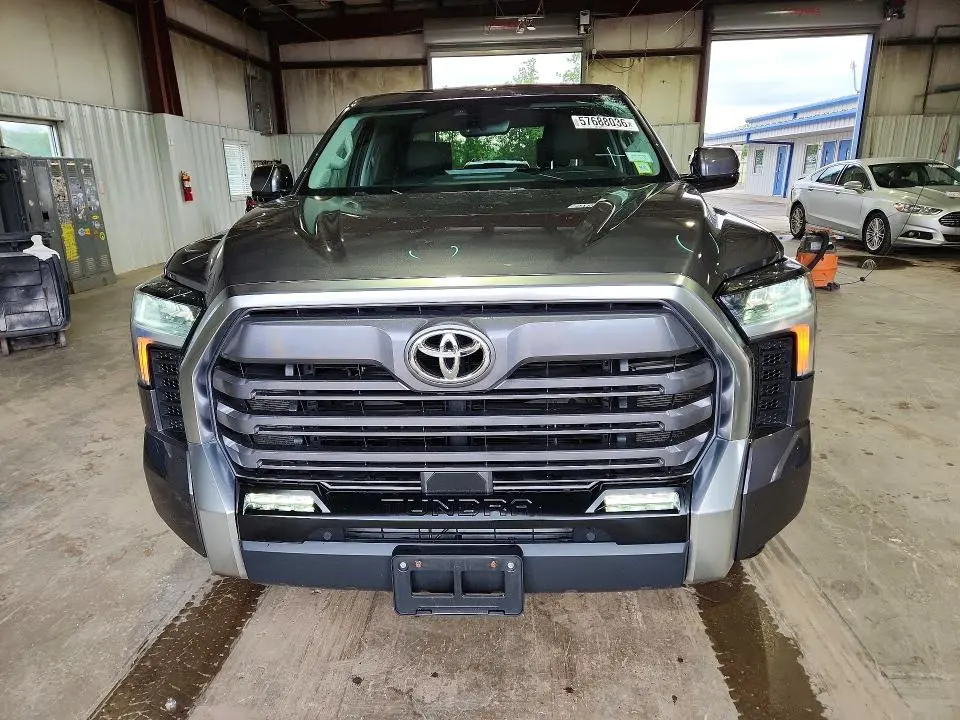 2022 TOYOTA TUNDRA CREWMAX LIMITED  