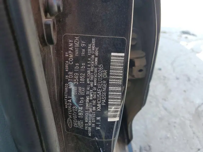 2014 HYUNDAI ACCENT SE  