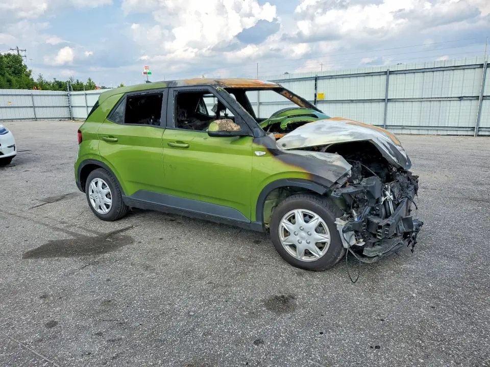 2020 HYUNDAI VENUE SE  