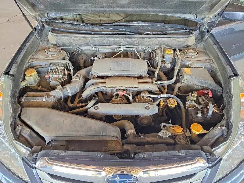 2011 SUBARU OUTBACK 2.5I LIMITED  
