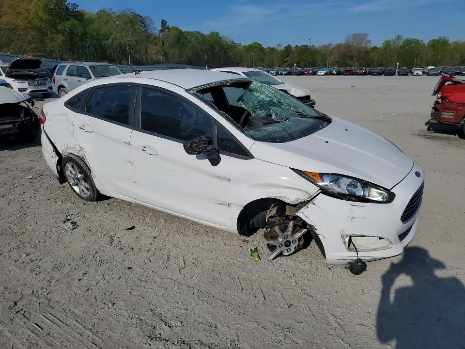 2019 FORD FIESTA SE  