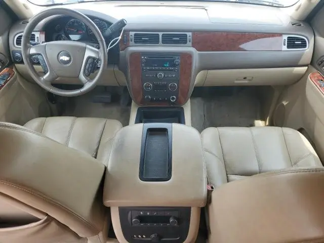 2014 CHEVROLET SUBURBAN K1500 LT  