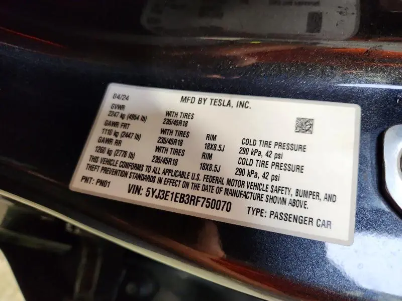 2024 TESLA MODEL 3   