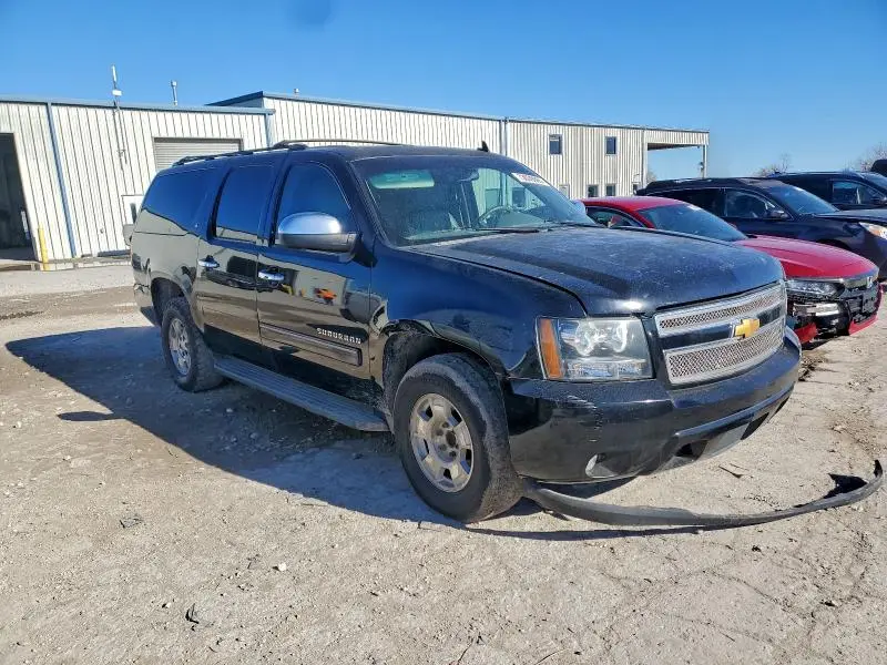 2013 CHEVROLET SUBURBAN C1500 LT  