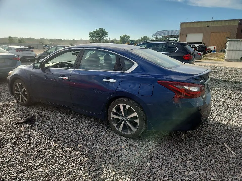 2017 NISSAN ALTIMA 2.5 SR  