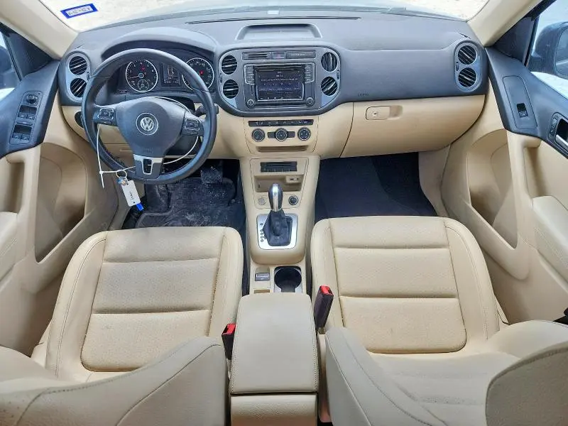 2017 VOLKSWAGEN TIGUAN S  