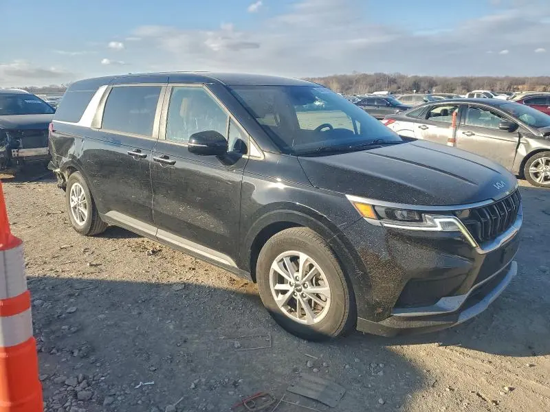 2022 KIA CARNIVAL LX  