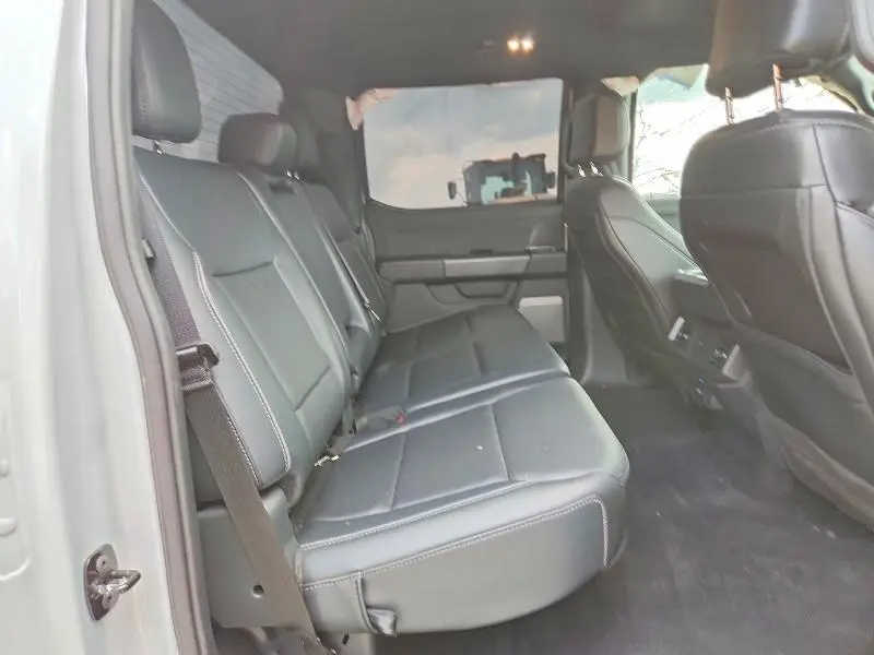 2025 FORD F150 LARIAT  