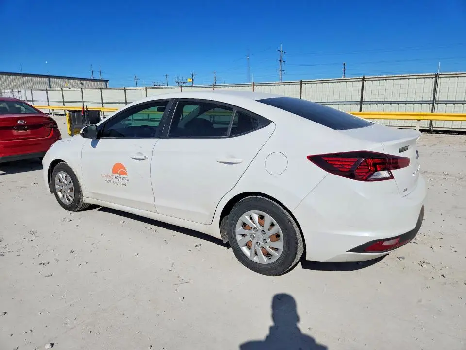 2019 HYUNDAI ELANTRA SE  