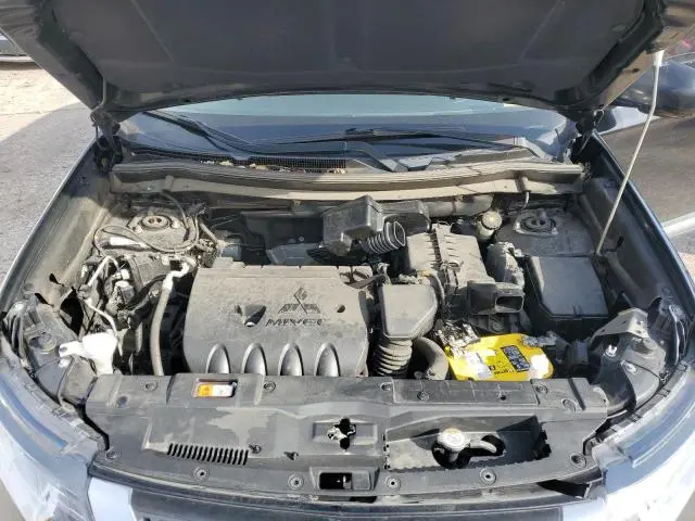 2019 MITSUBISHI OUTLANDER ES  