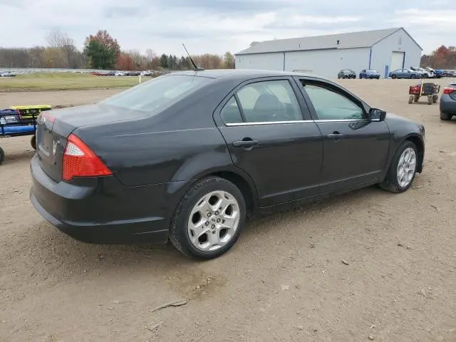 2011 FORD FUSION SE  