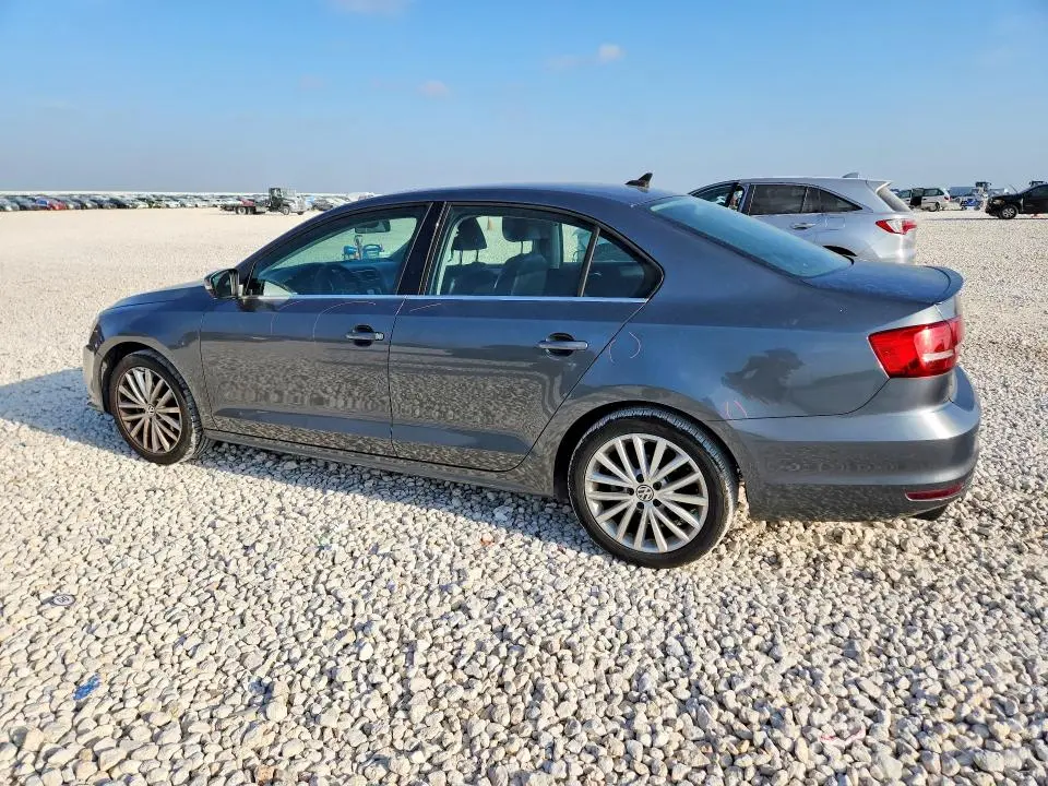 2015 VOLKSWAGEN JETTA SE  
