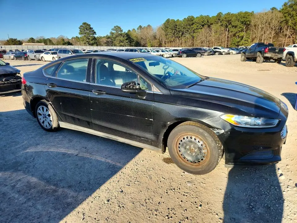 2013 FORD FUSION S  