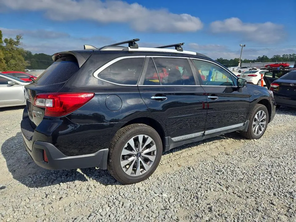 2018 SUBARU OUTBACK TOURING  