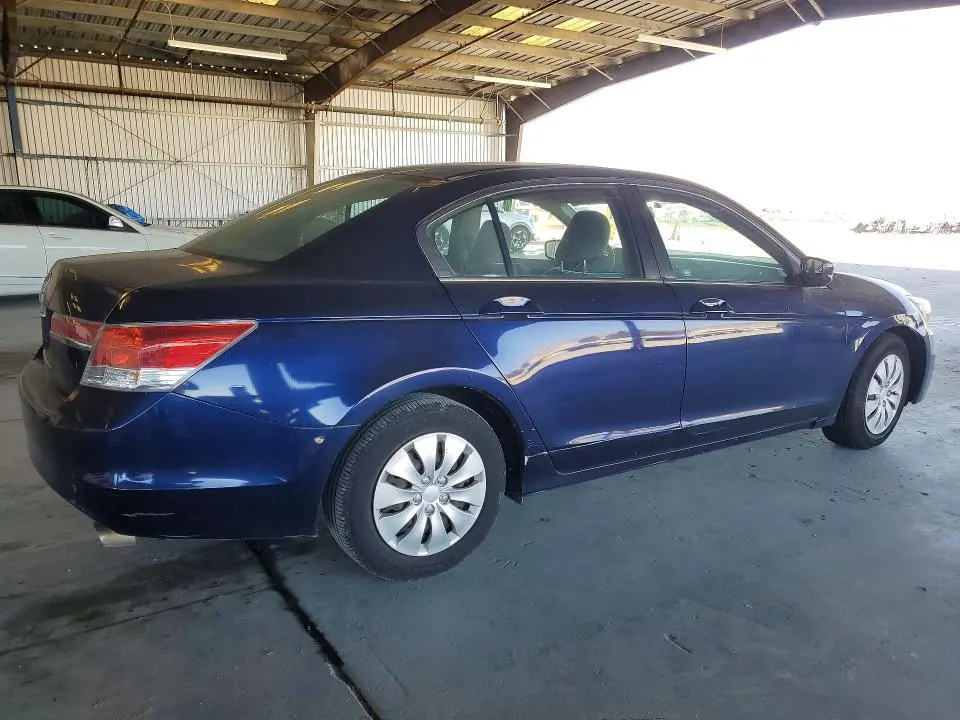 2011 HONDA ACCORD LX  