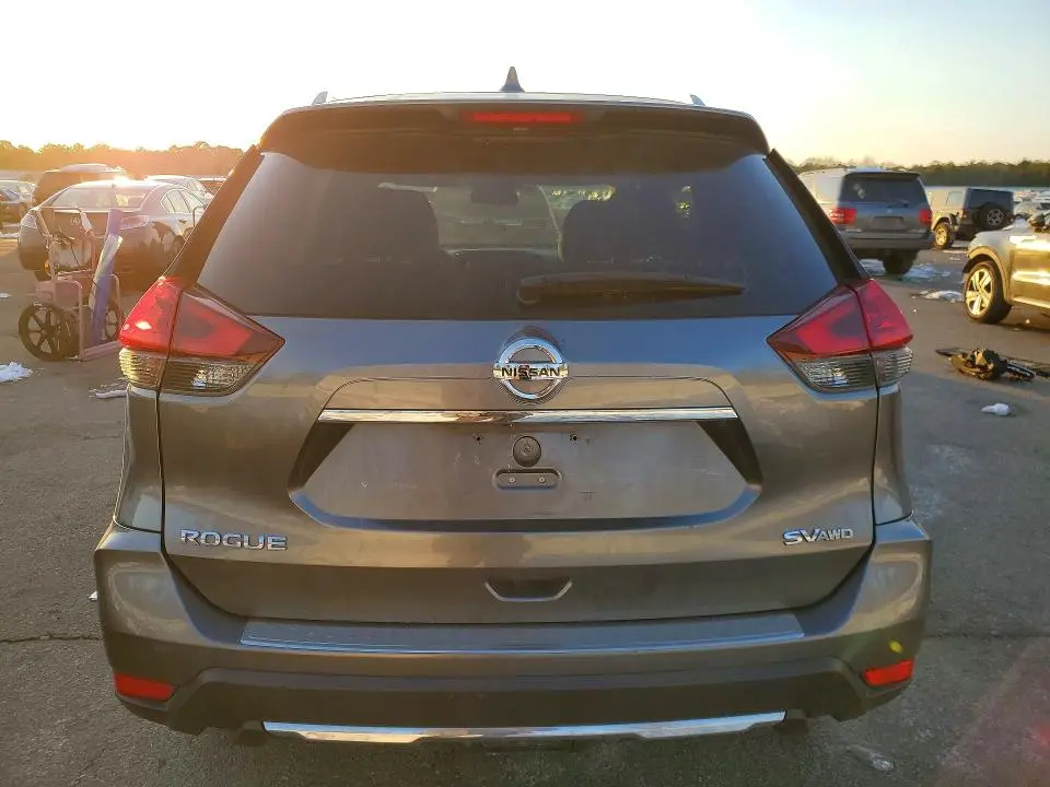 2018 NISSAN ROGUE S  