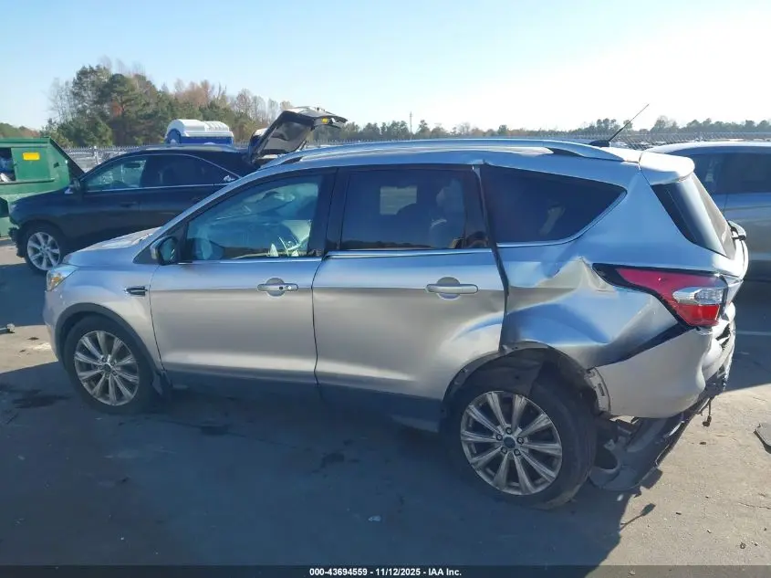 2017 FORD ESCAPE TITANIUM