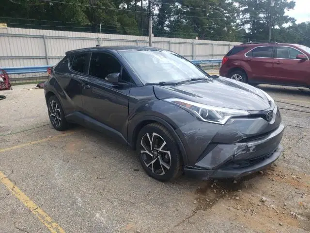 2019 TOYOTA C-HR XLE  