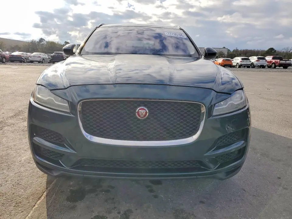 2018 JAGUAR F-PACE PRESTIGE  