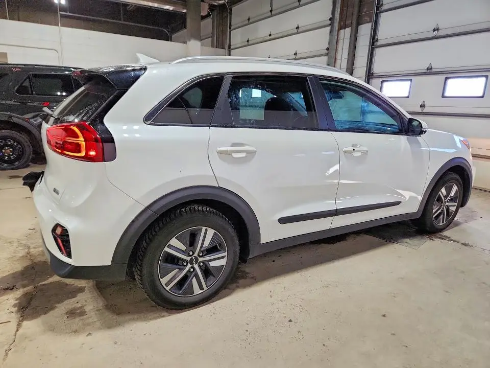 2022 KIA NIRO EX  