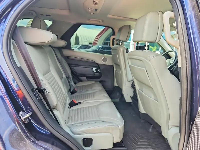 2018 LAND ROVER DISCOVERY HSE LUXURY  