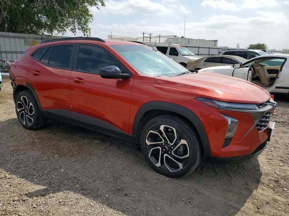 2024 CHEVROLET TRAX 2RS  