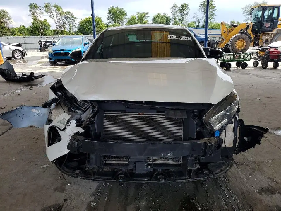 2023 KIA FORTE GT LINE  