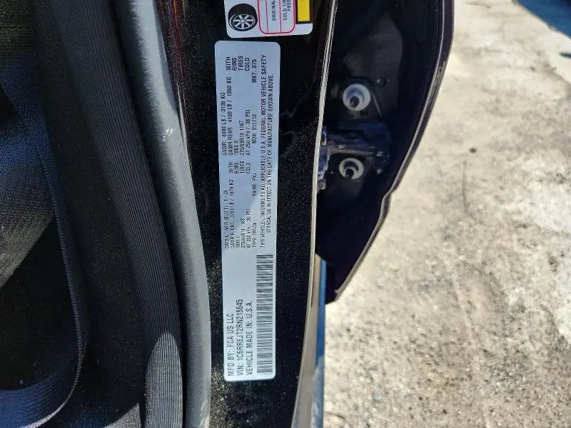 2024 RAM 1500 LARAMIE  