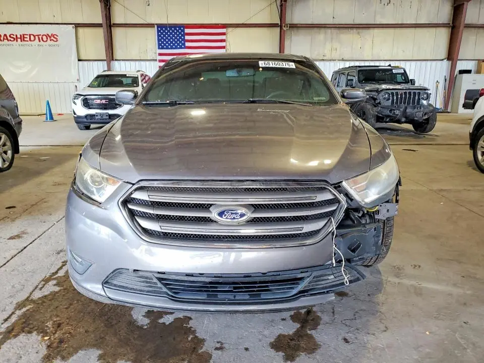 2013 FORD TAURUS SEL  