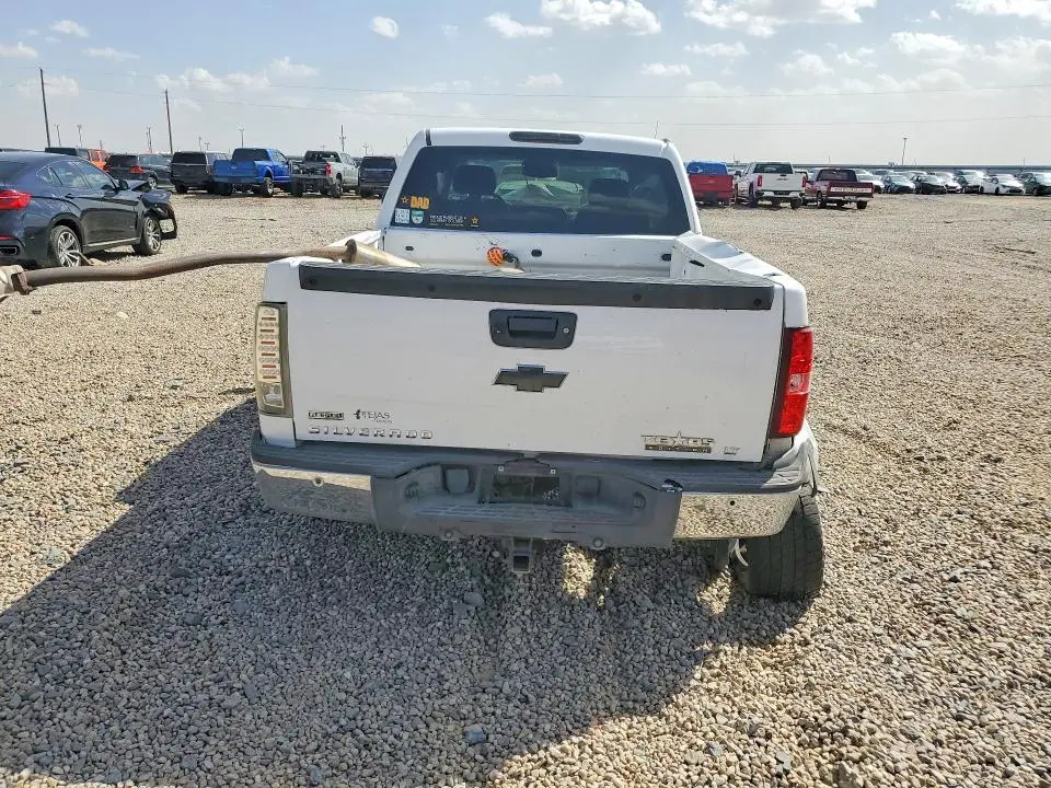 2011 CHEVROLET SILVERADO C1500 LT  