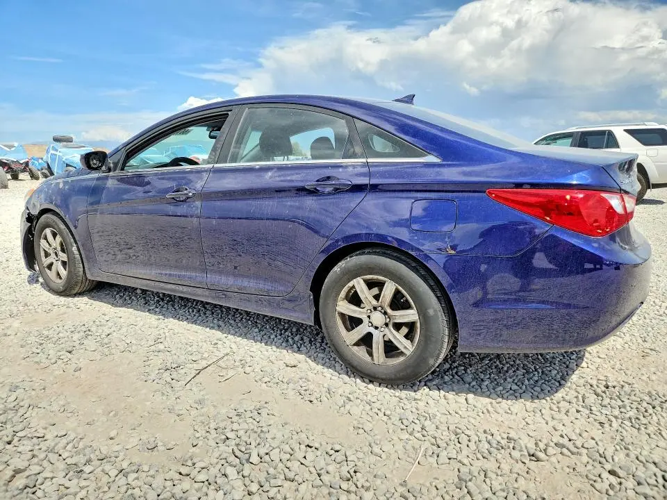 2012 HYUNDAI SONATA GLS  