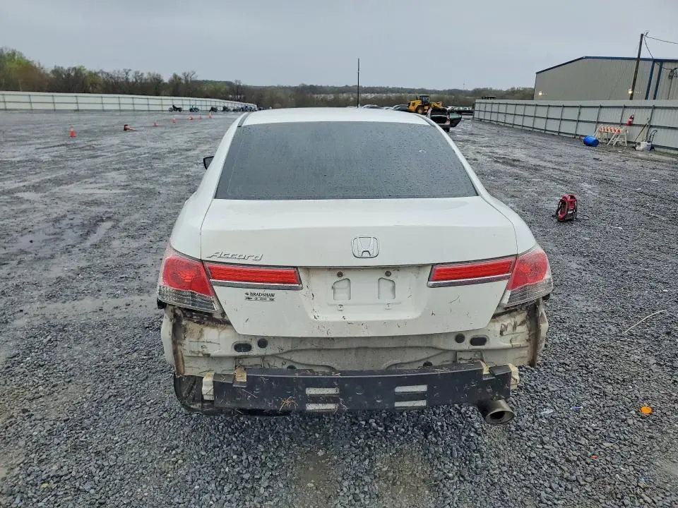 2012 HONDA ACCORD LX  