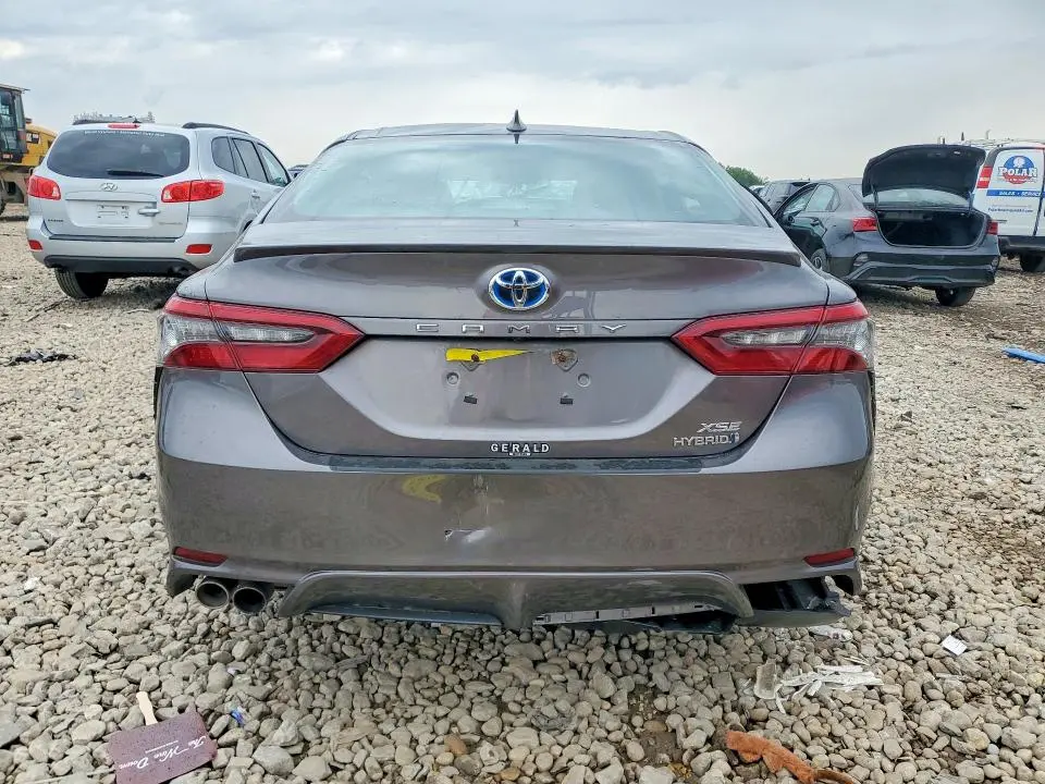 2021 TOYOTA CAMRY XSE  