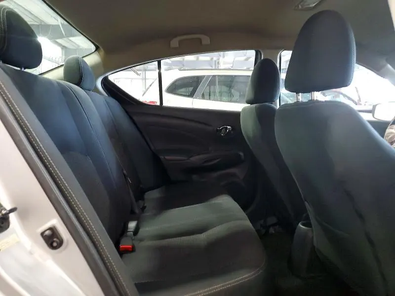2017 NISSAN VERSA 1.6 SV  