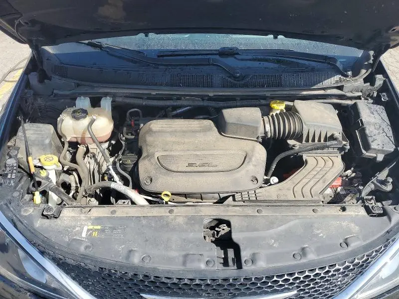 2019 CHRYSLER PACIFICA TOURING L PLUS  