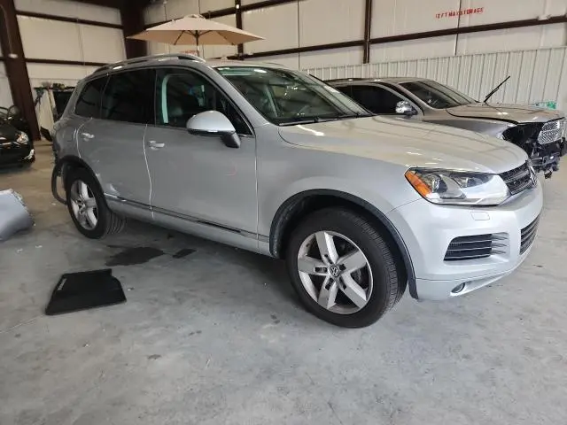 2011 VOLKSWAGEN TOUAREG V6 TDI  
