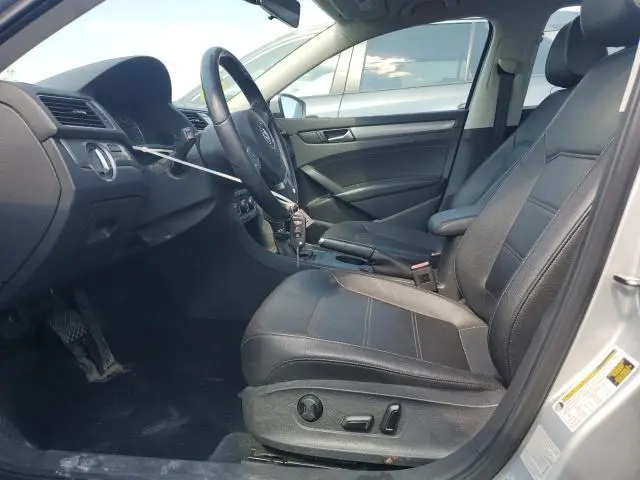 2015 VOLKSWAGEN PASSAT S