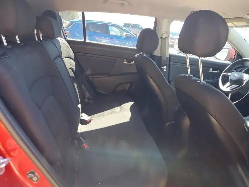 2013 KIA SPORTAGE LX  