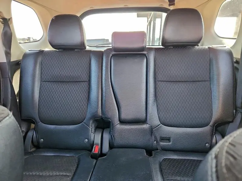 2015 MITSUBISHI OUTLANDER SE  