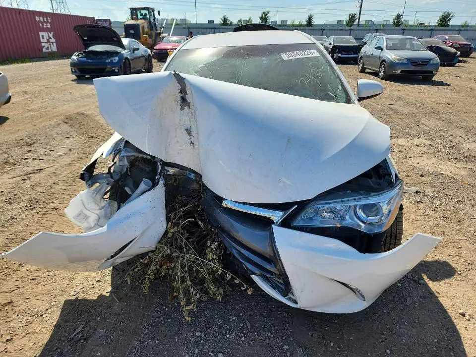 2017 TOYOTA CAMRY LE  