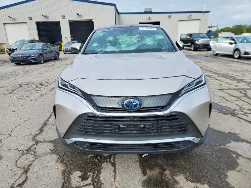 2021 TOYOTA VENZA LIMITED  