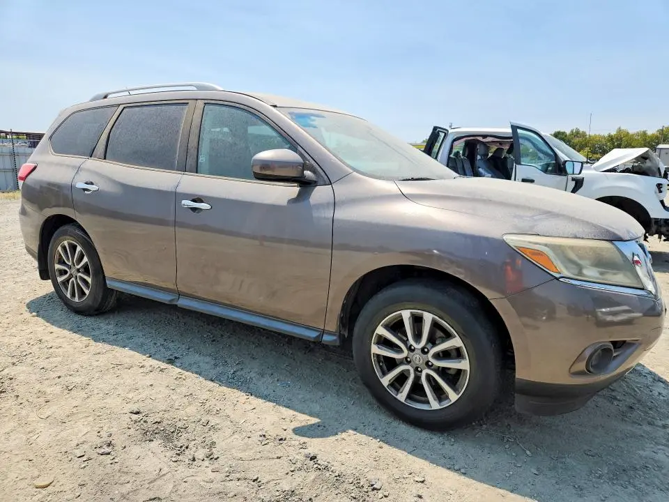 2014 NISSAN PATHFINDER SV  