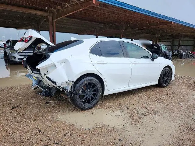 2020 TOYOTA CAMRY LE  