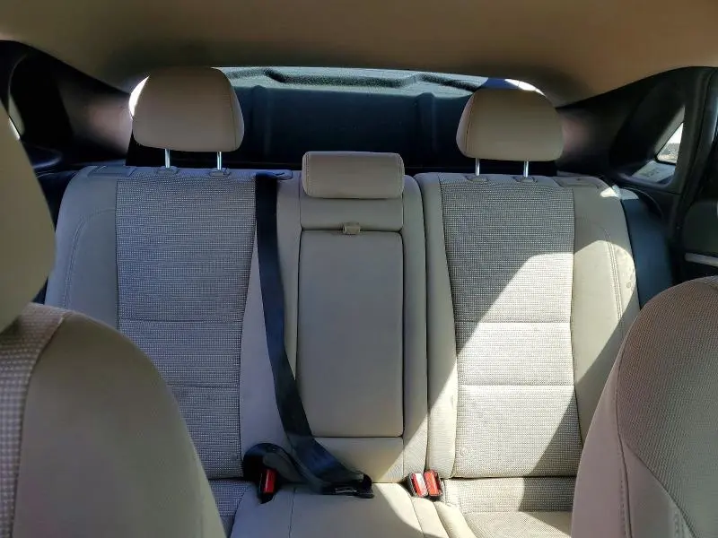 2013 HYUNDAI ELANTRA GT BASE  